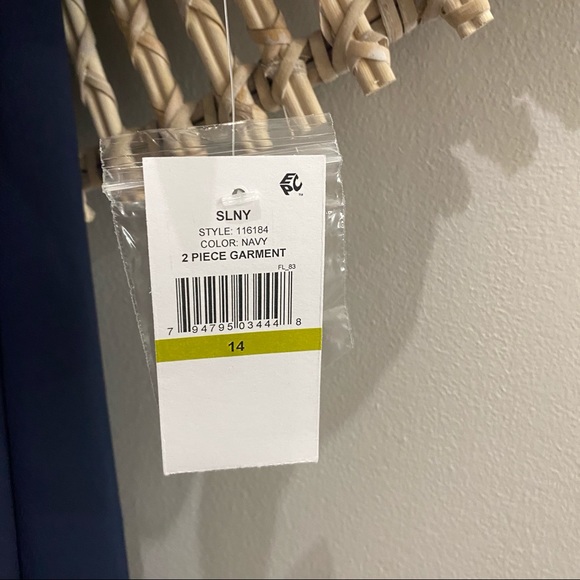 SLNY women’s embellished tiered jacket dress - Picture 4 of 12